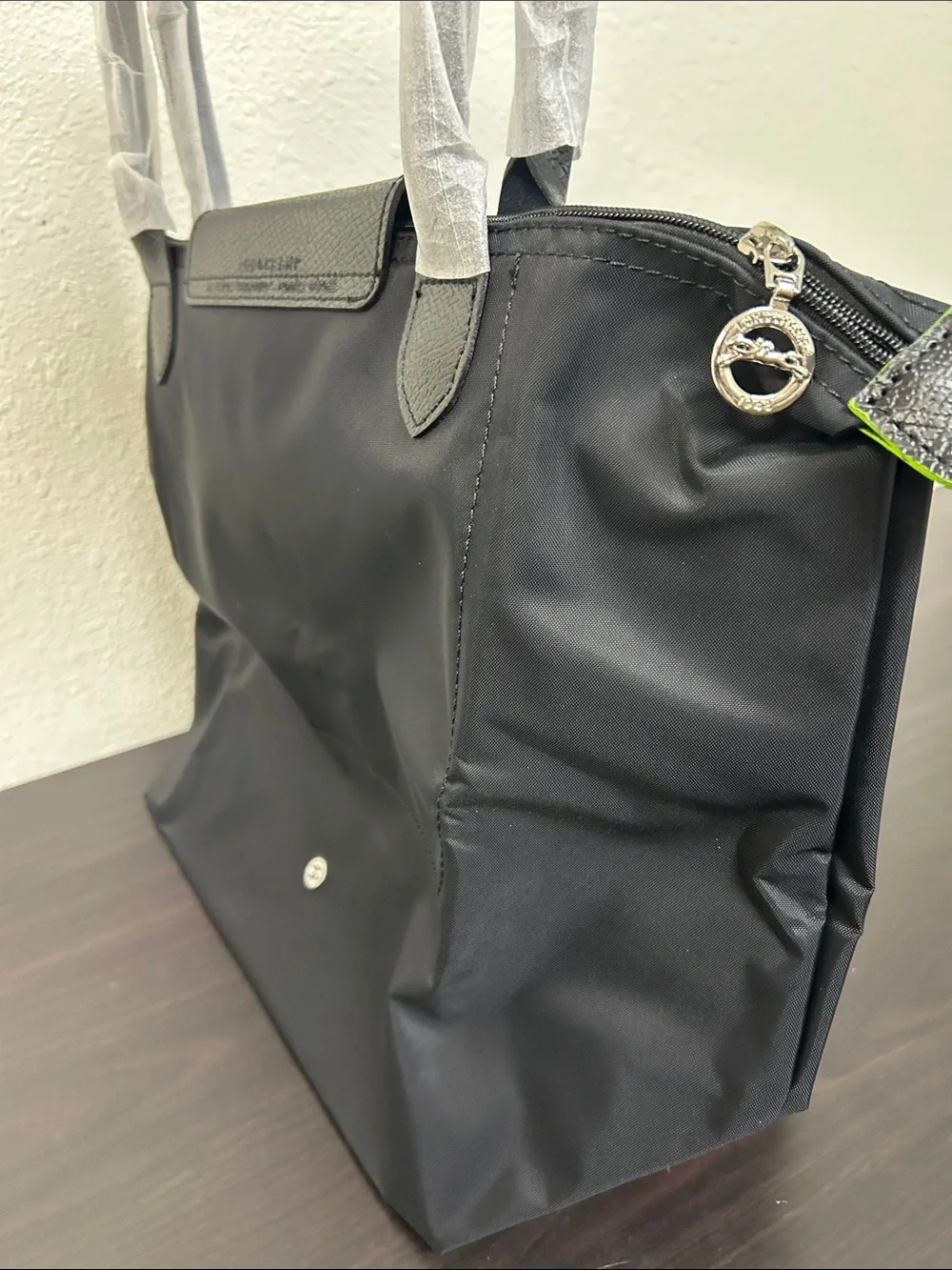 Longchamp Large  Black Nylon Tote with Leather Trim(size:17✖️10)